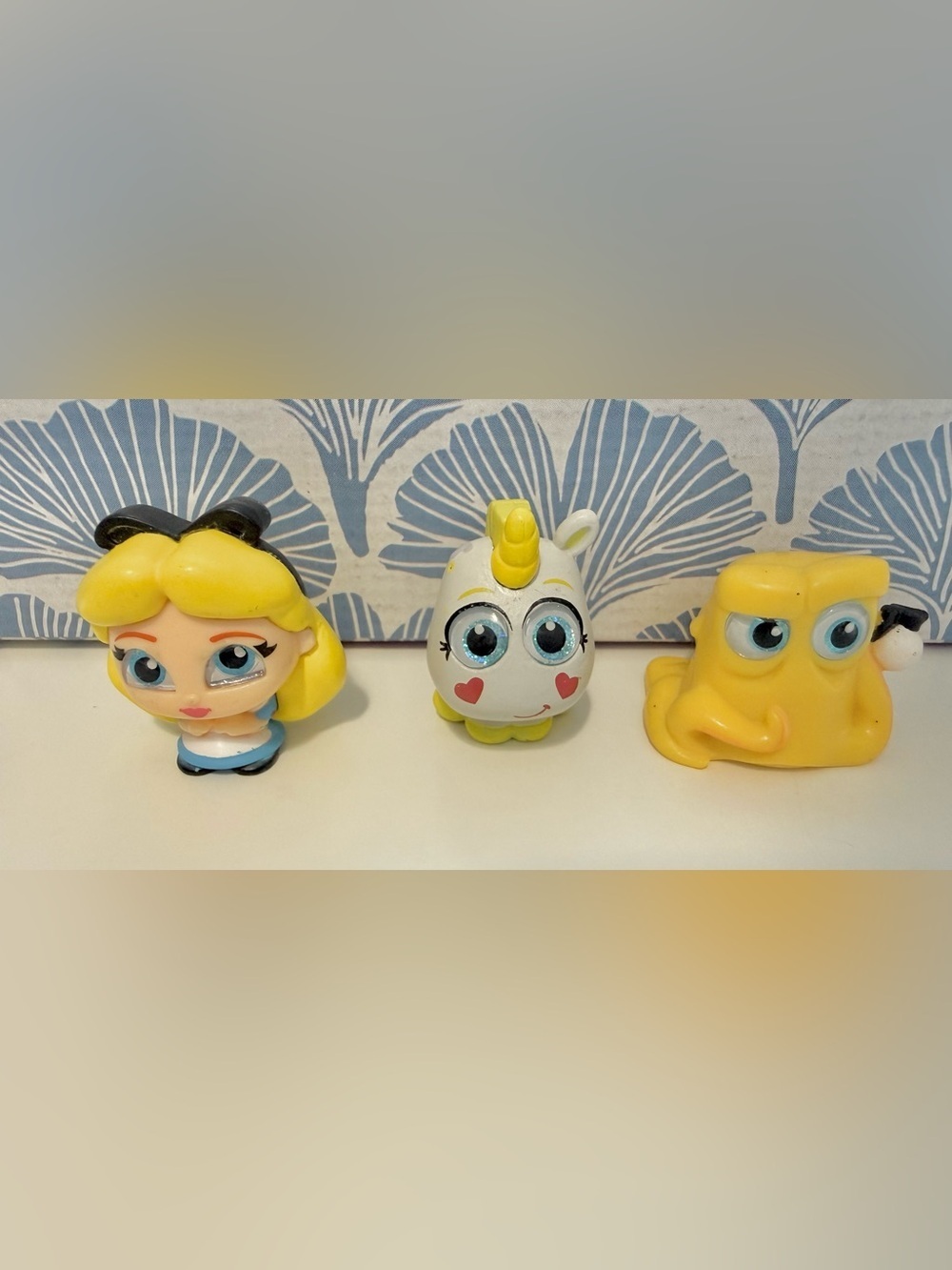 Disney Doorables - 3 pieces, Alice, Buttercup & Hank